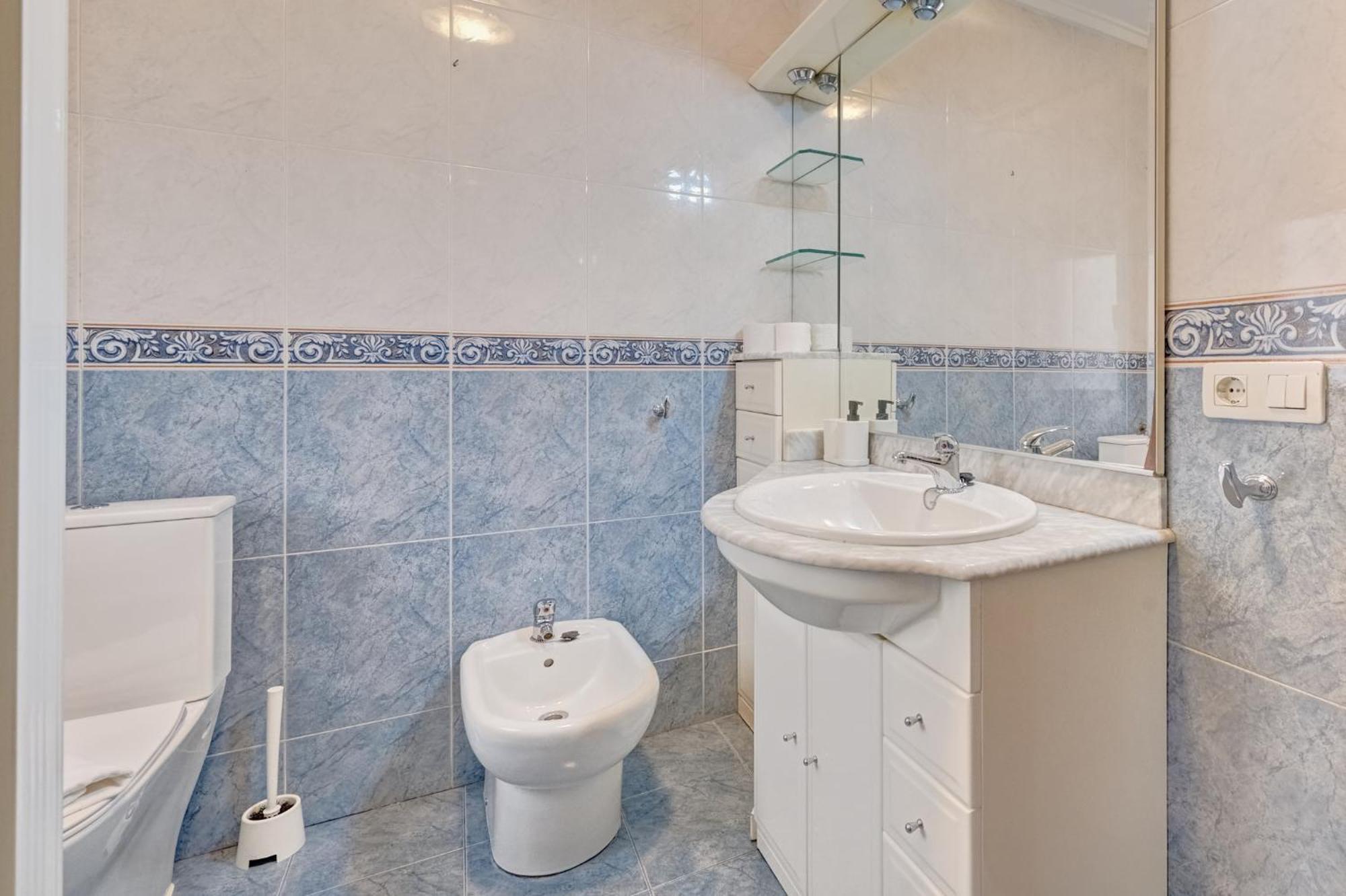 Chestnut By Clabao Apartment Haro Luaran gambar